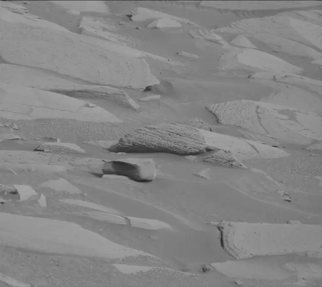 Sol 4169: Mast Camera (Mastcam)