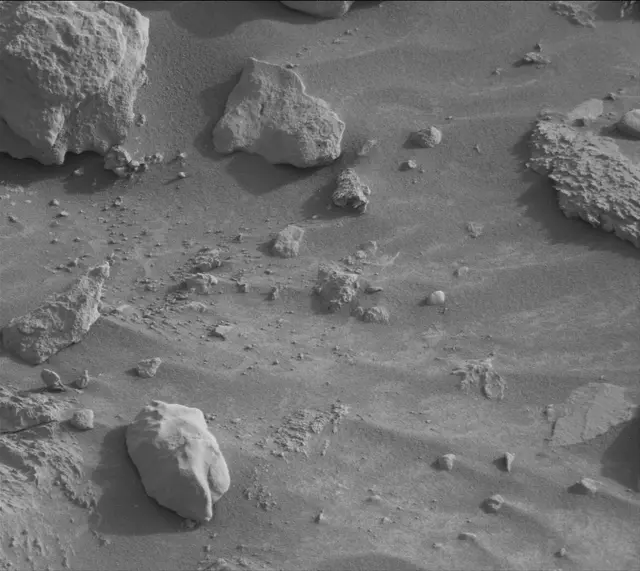 Sol 4169: Mast Camera (Mastcam)