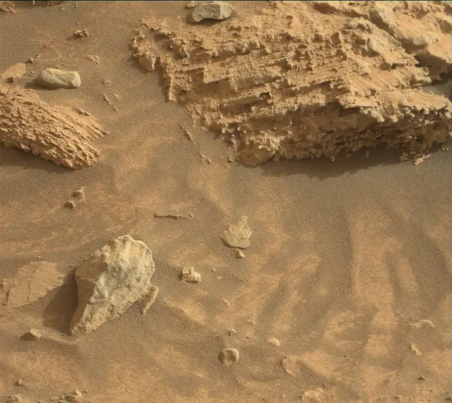 Sol 4169: Mast Camera (Mastcam)