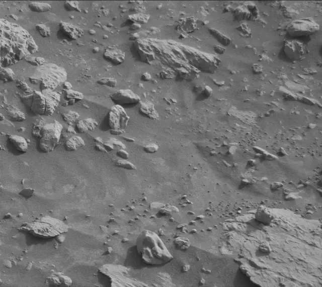 Sol 4169: Mast Camera (Mastcam)