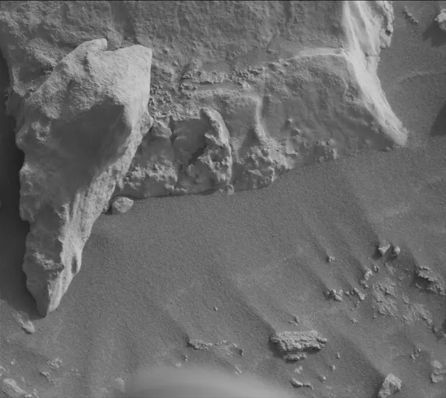 Sol 4169: Mast Camera (Mastcam)