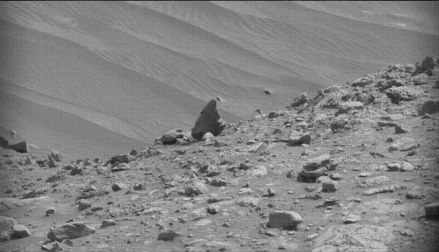 Sol 4171: Mast Camera (Mastcam)