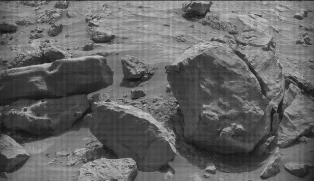 Sol 4171: Mast Camera (Mastcam)