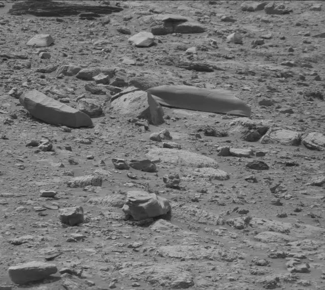 Sol 4171: Mast Camera (Mastcam)