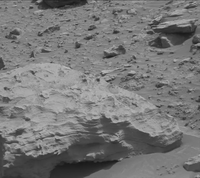 Sol 4171: Mast Camera (Mastcam)