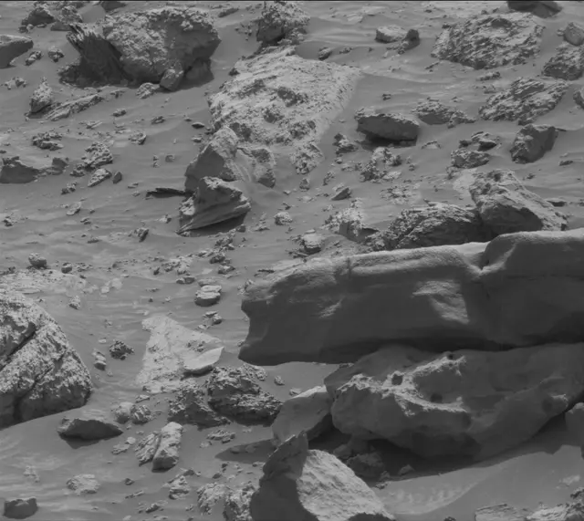 Sol 4171: Mast Camera (Mastcam)