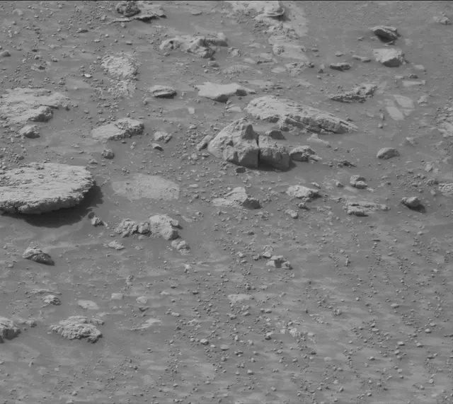 Sol 4173: Mast Camera (Mastcam)