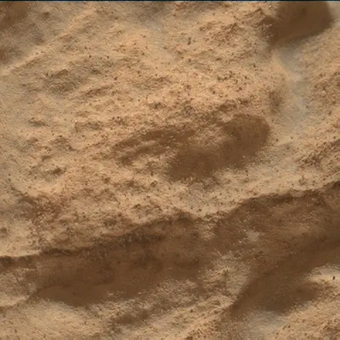 Sol 4173: Mars Hand Lens Imager (MAHLI)