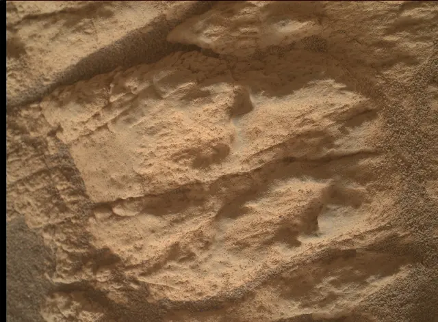 Sol 4173: Mars Hand Lens Imager (MAHLI)