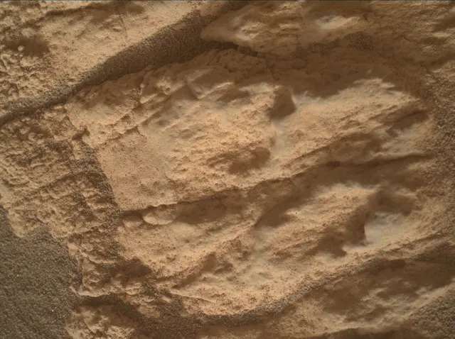 Sol 4173: Mars Hand Lens Imager (MAHLI)