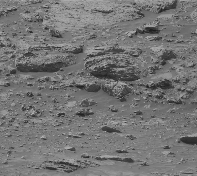 Sol 4174: Mast Camera (Mastcam)