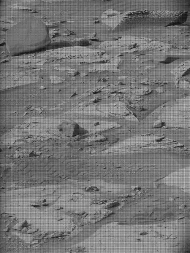Sol 4175: Mast Camera (Mastcam)
