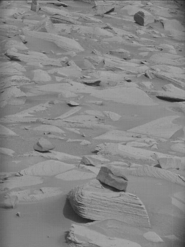 Sol 4175: Mast Camera (Mastcam)