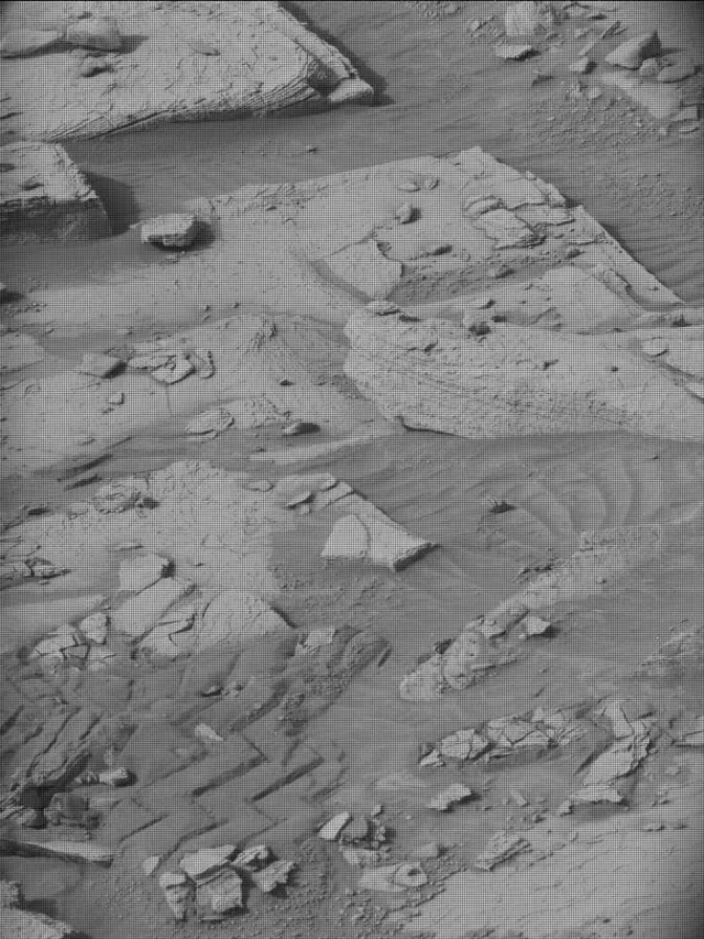 Sol 4175: Mast Camera (Mastcam)