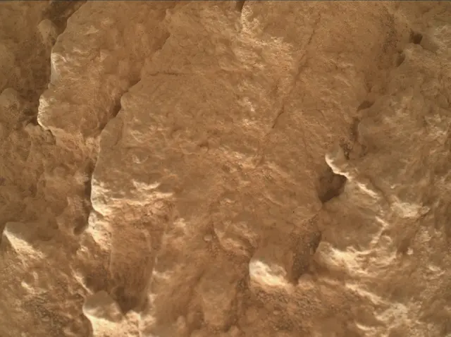 Sol 4175: Mars Hand Lens Imager (MAHLI)
