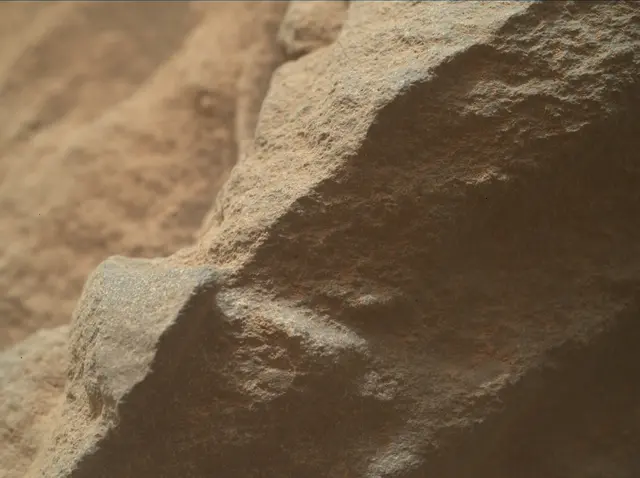 Sol 4175: Mars Hand Lens Imager (MAHLI)