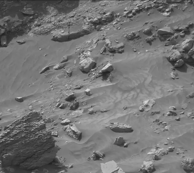 Sol 4176: Mast Camera (Mastcam)