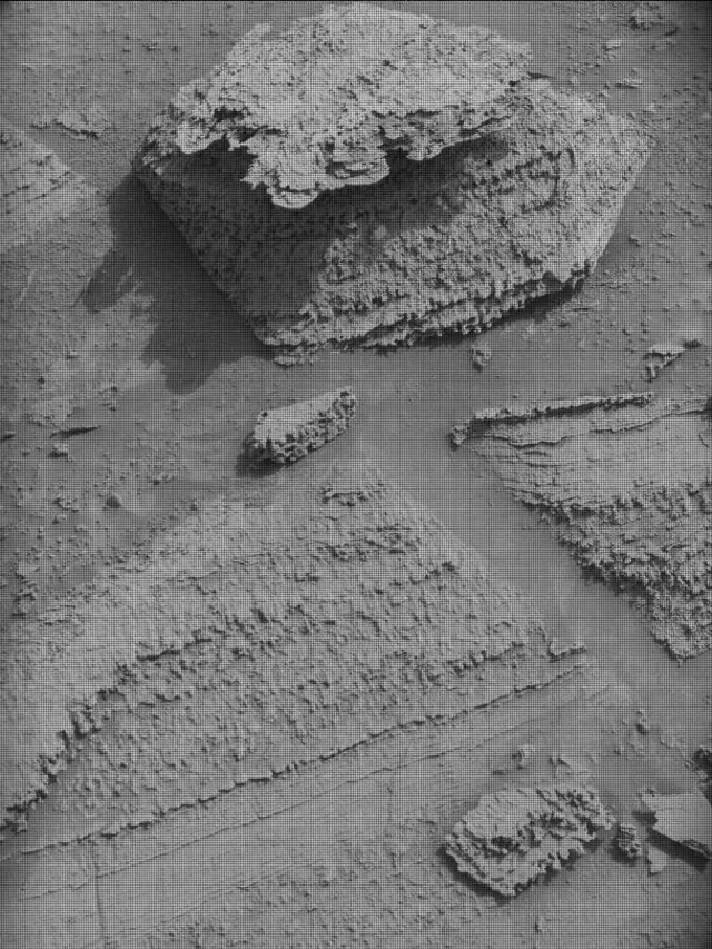 Sol 4178: Mast Camera (Mastcam)