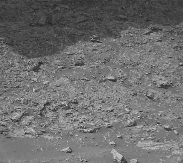 Sol 4178: Mast Camera (Mastcam)