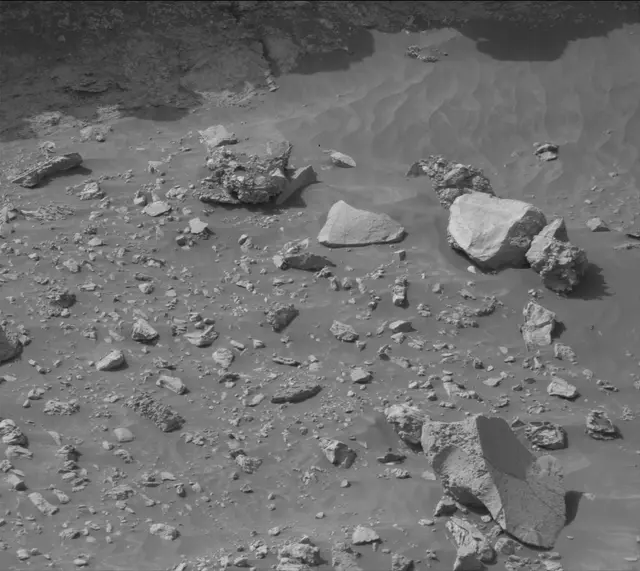 Sol 4178: Mast Camera (Mastcam)