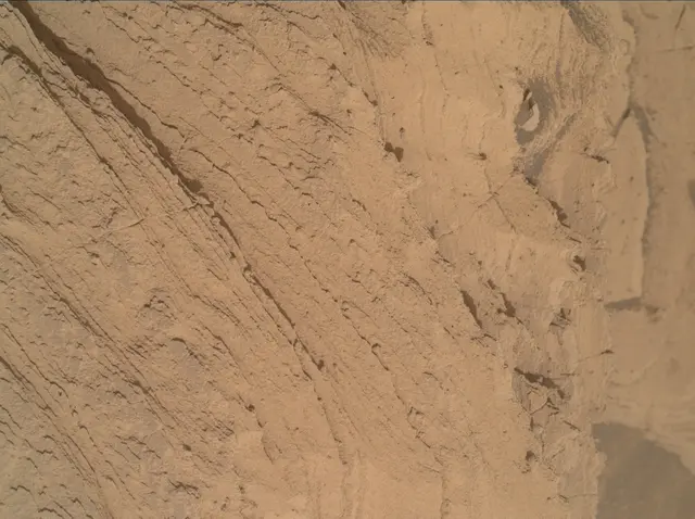 Sol 4178: Mars Hand Lens Imager (MAHLI)