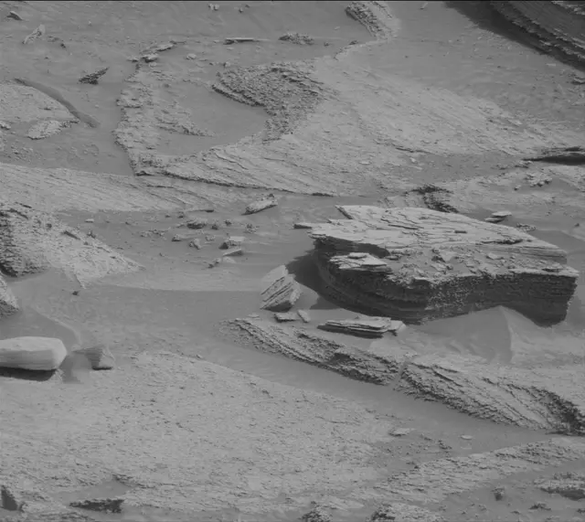 Sol 4180: Mast Camera (Mastcam)