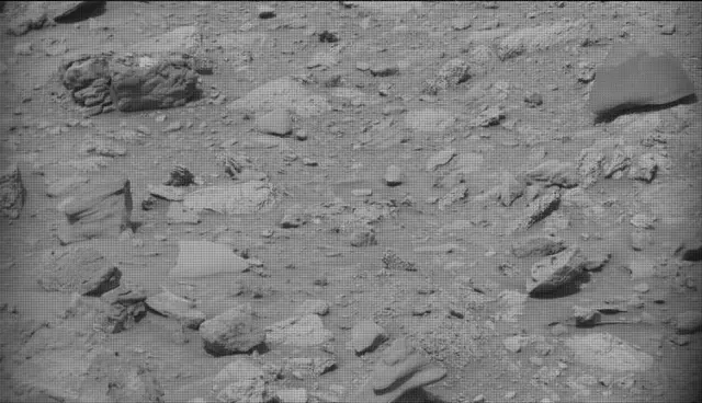 Sol 4182: Mast Camera (Mastcam)