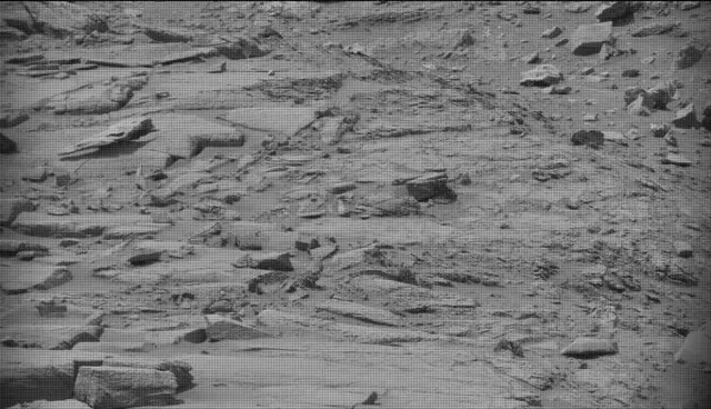 Sol 4182: Mast Camera (Mastcam)