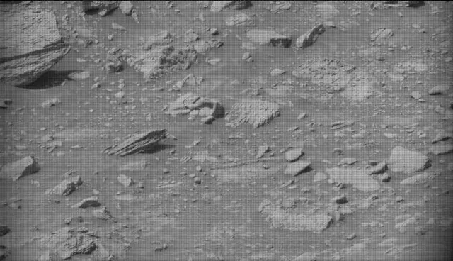 Sol 4182: Mast Camera (Mastcam)