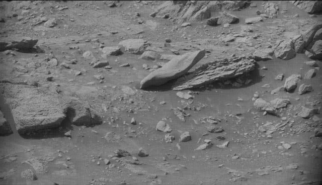 Sol 4182: Mast Camera (Mastcam)