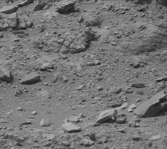 Sol 4182: Mast Camera (Mastcam)