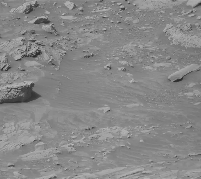 Sol 4182: Mast Camera (Mastcam)