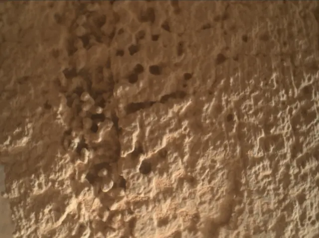 Sol 4182: Mars Hand Lens Imager (MAHLI)