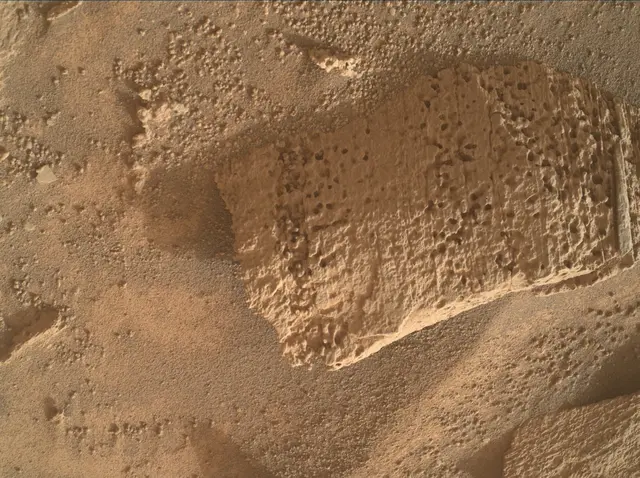 Sol 4182: Mars Hand Lens Imager (MAHLI)