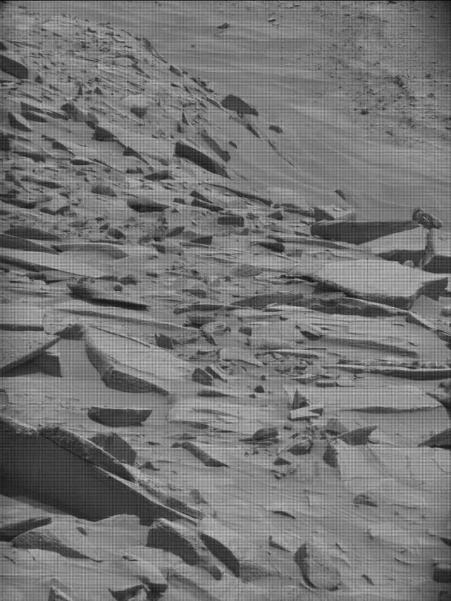Sol 4183: Mast Camera (Mastcam)
