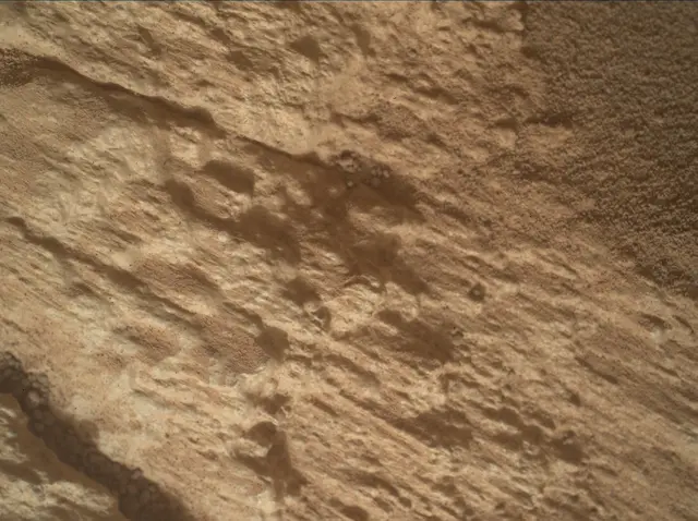 Sol 4184: Mars Hand Lens Imager (MAHLI)