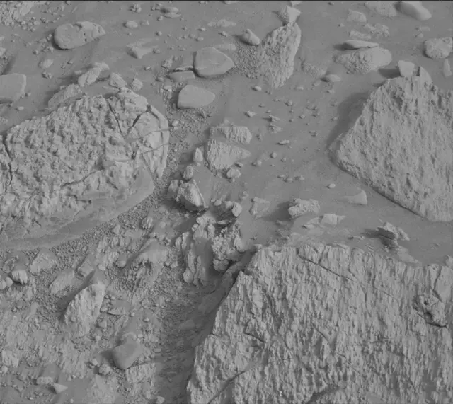 Sol 4185: Mast Camera (Mastcam)