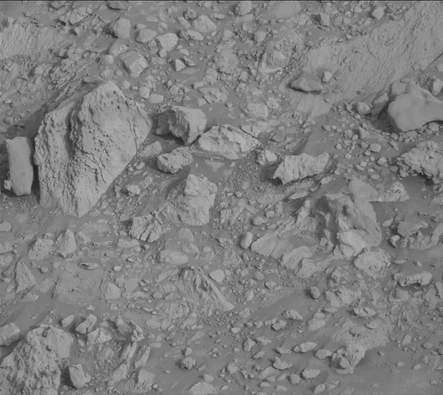 Sol 4185: Mast Camera (Mastcam)