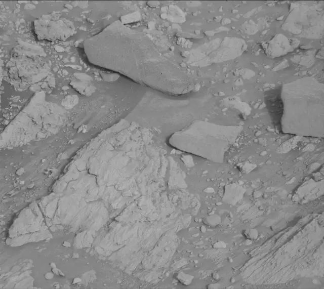 Sol 4185: Mast Camera (Mastcam)