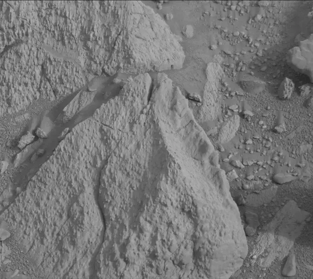 Sol 4185: Mast Camera (Mastcam)