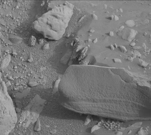 Sol 4185: Mast Camera (Mastcam)