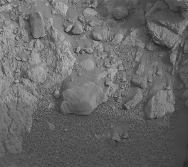 Sol 4185: Mast Camera (Mastcam)