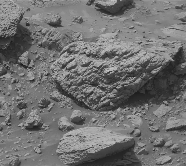 Sol 4185: Mast Camera (Mastcam)