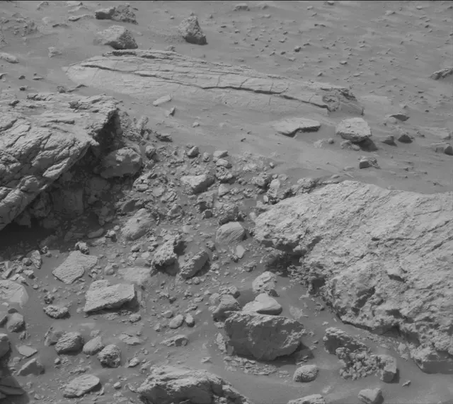 Sol 4185: Mast Camera (Mastcam)