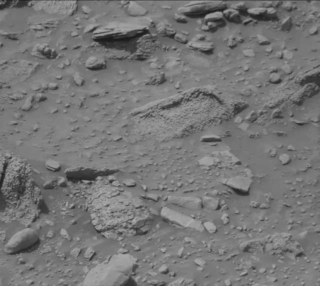 Sol 4185: Mast Camera (Mastcam)
