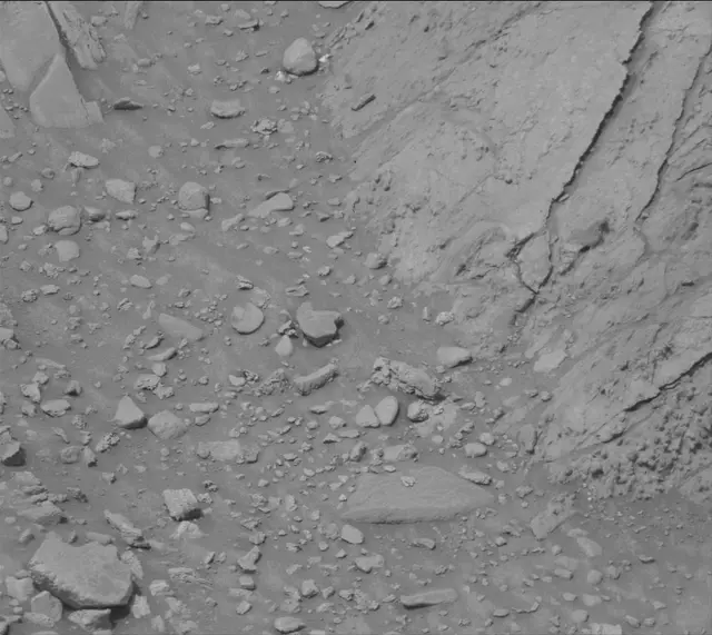 Sol 4185: Mast Camera (Mastcam)
