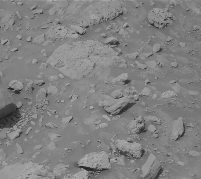Sol 4185: Mast Camera (Mastcam)