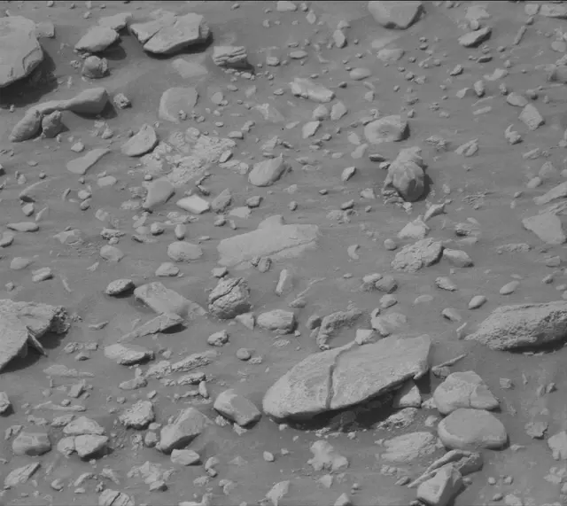 Sol 4185: Mast Camera (Mastcam)