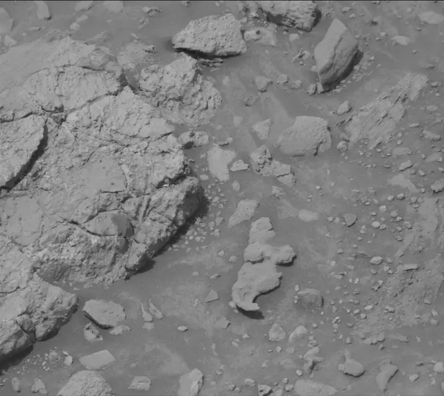 Sol 4185: Mast Camera (Mastcam)