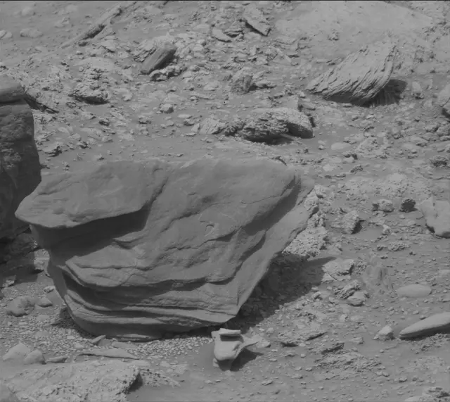Sol 4185: Mast Camera (Mastcam)